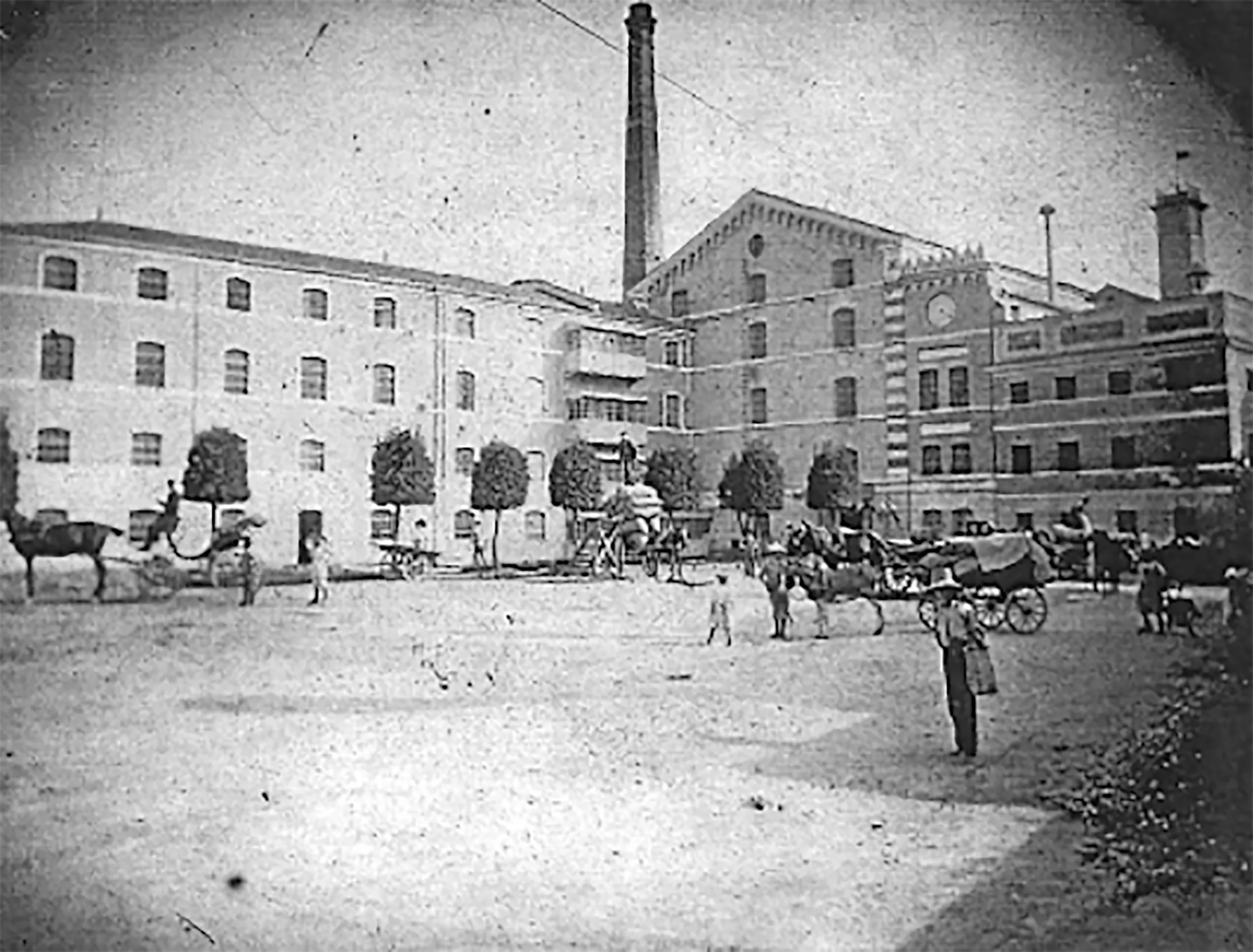 Rigenerazione dello storico complesso Mulini Mandelli tra architettura contemporanea e patrimonio industriale.